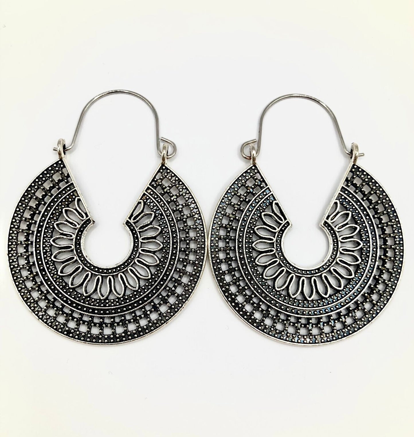 Aretes mandala