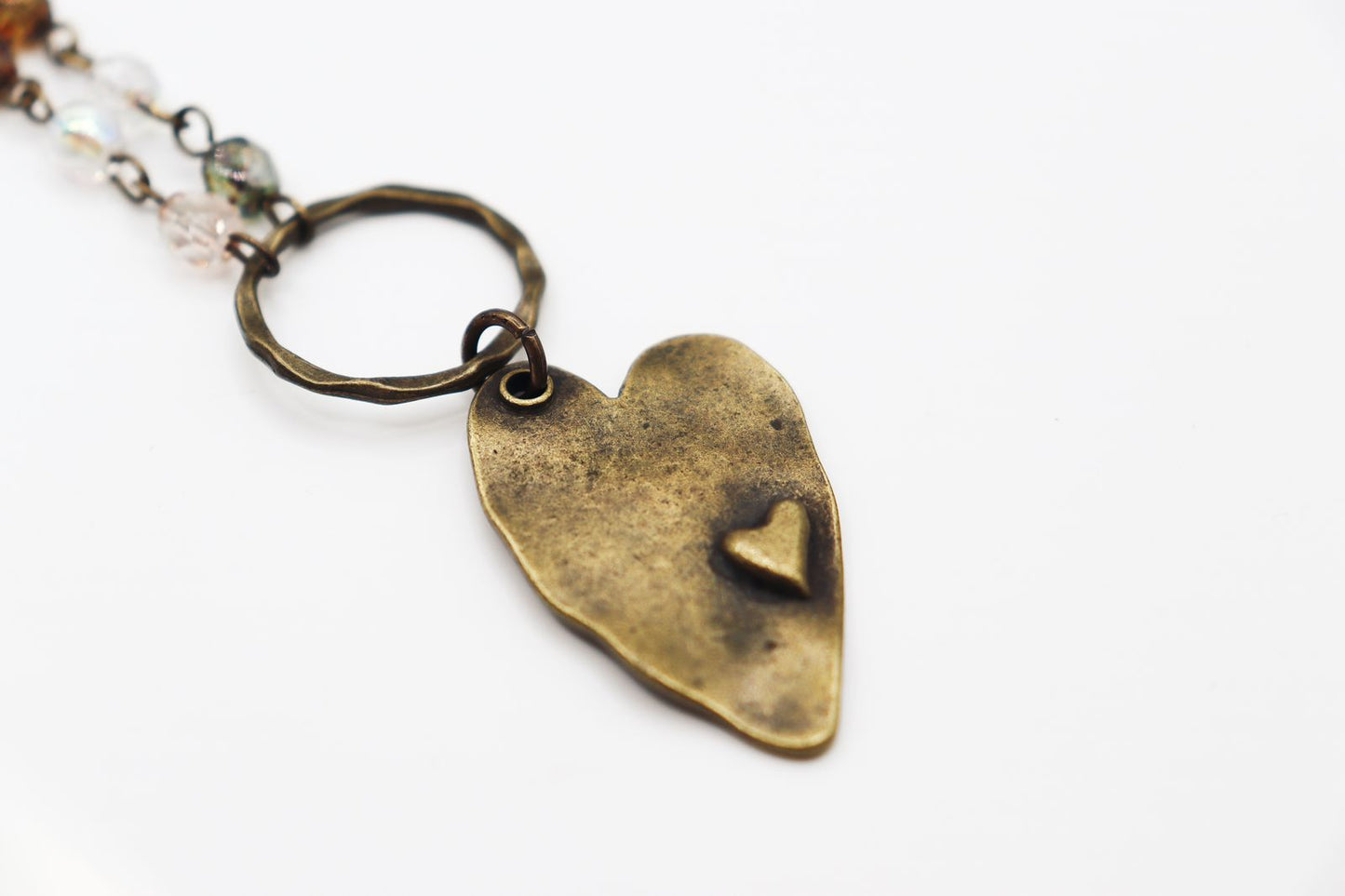 Collar engarzado con dije de corazón